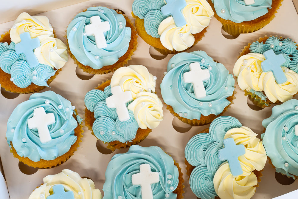 Baptism theme cupcakes