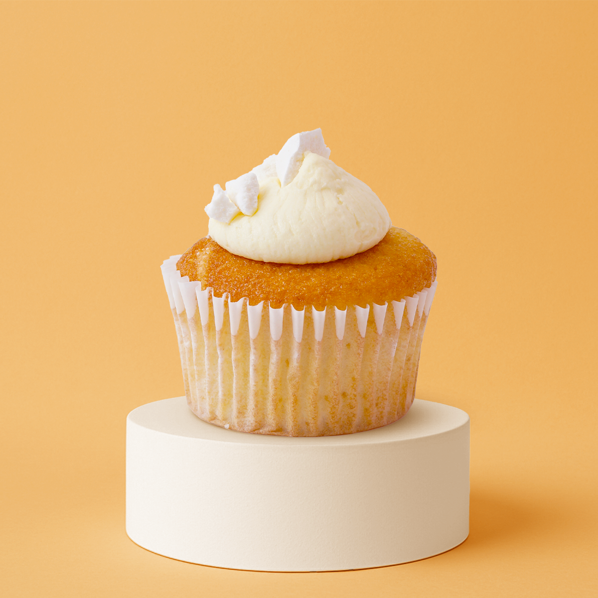 Lemon meringue cupcake