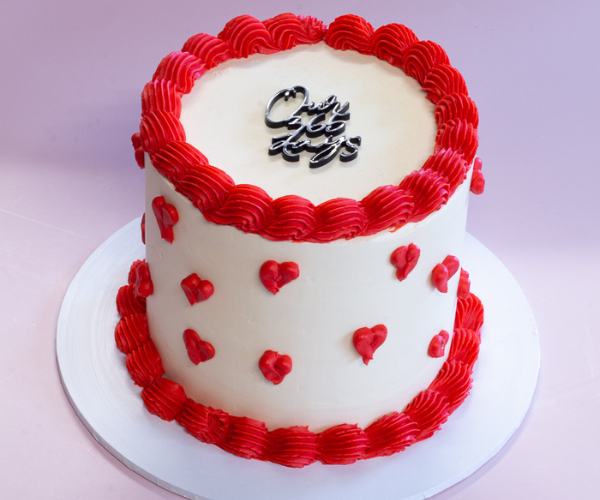 Mini Piped Hearts Cake