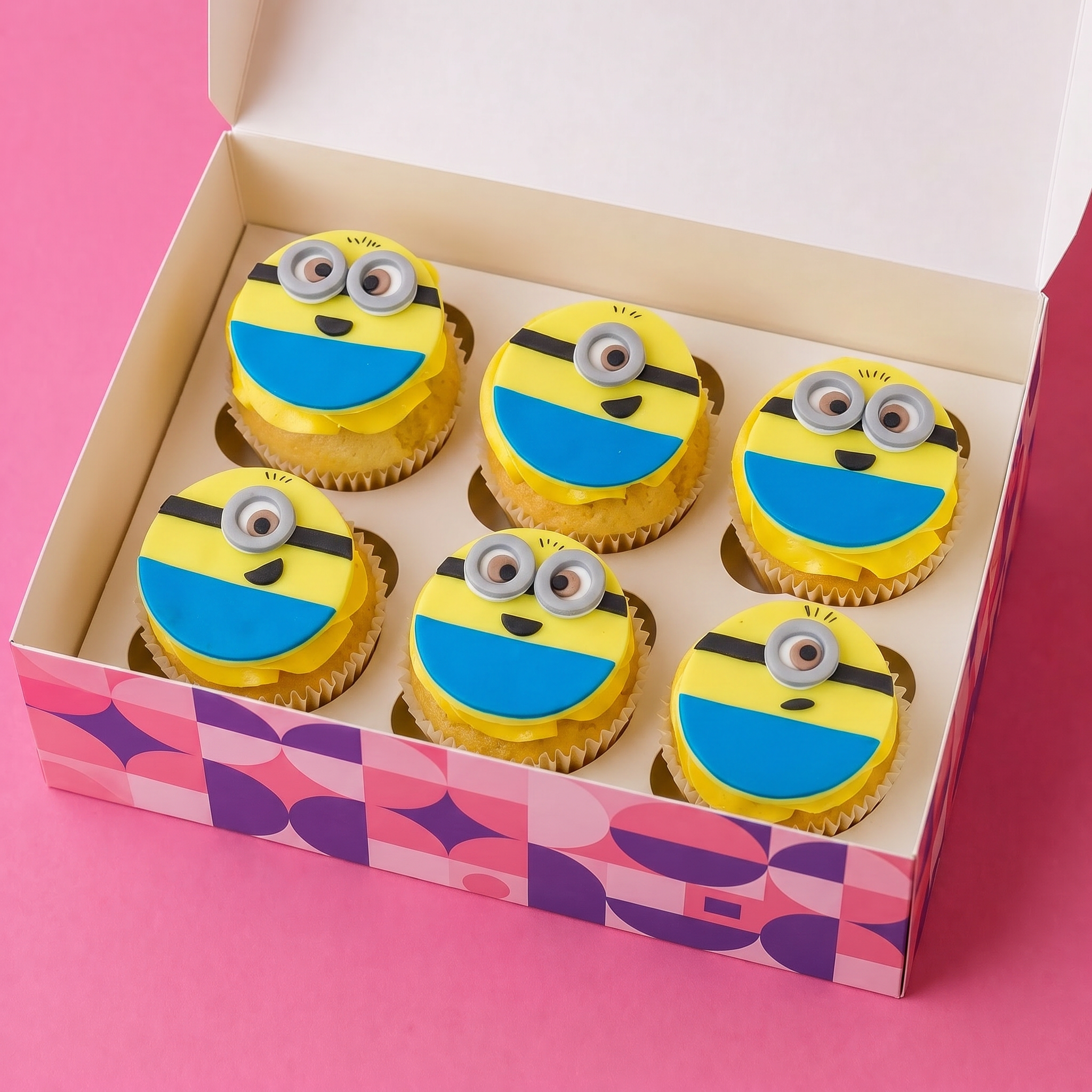 6 Minion Theme Cupcakes