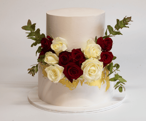 Red and White Wedding cake