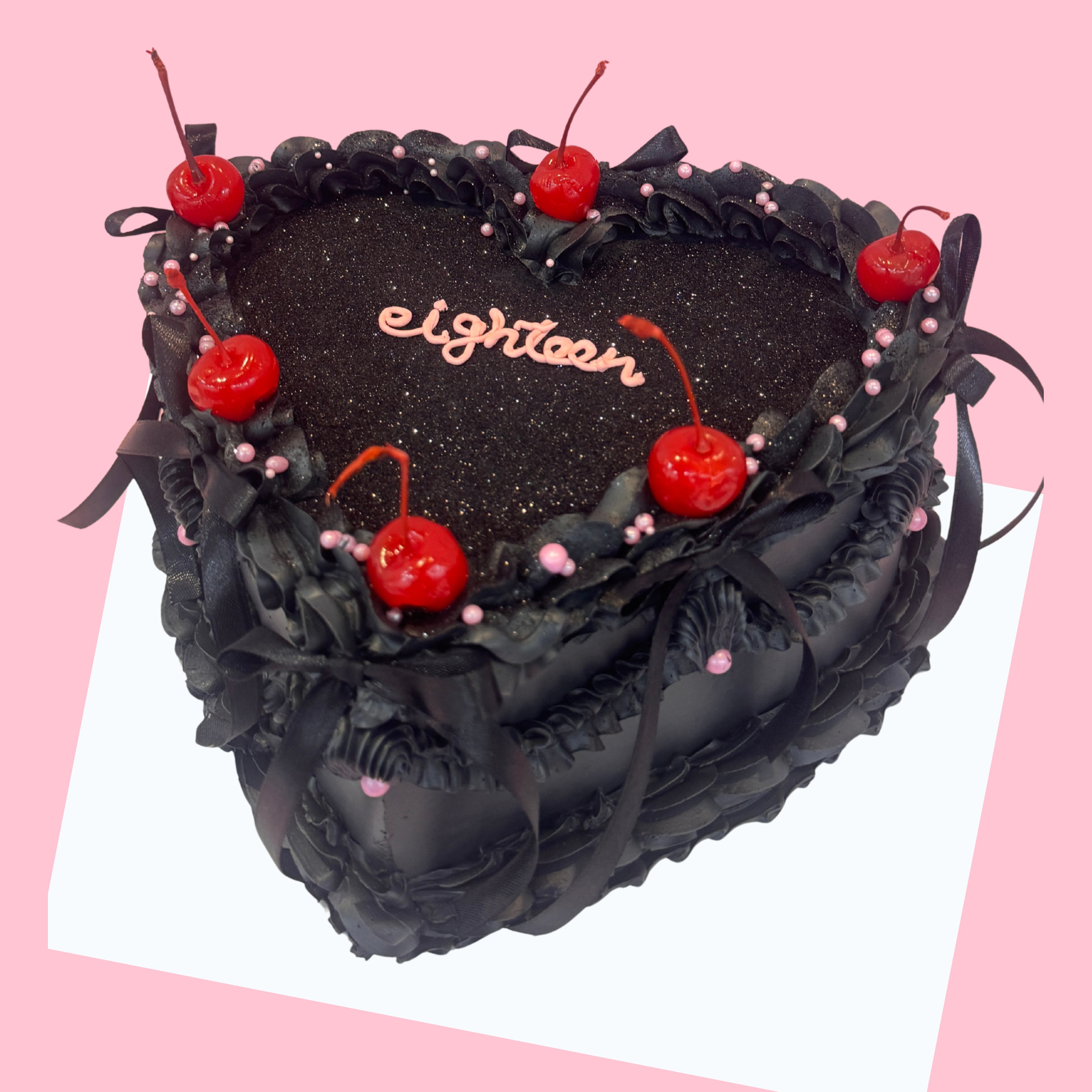 Midnight vintage Heart Cake