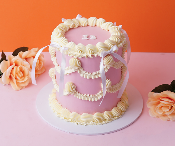 Vintage Cake with Ribbon