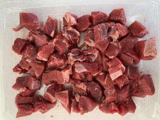 Beef cut for Beef and mushroom pie 560x420 1