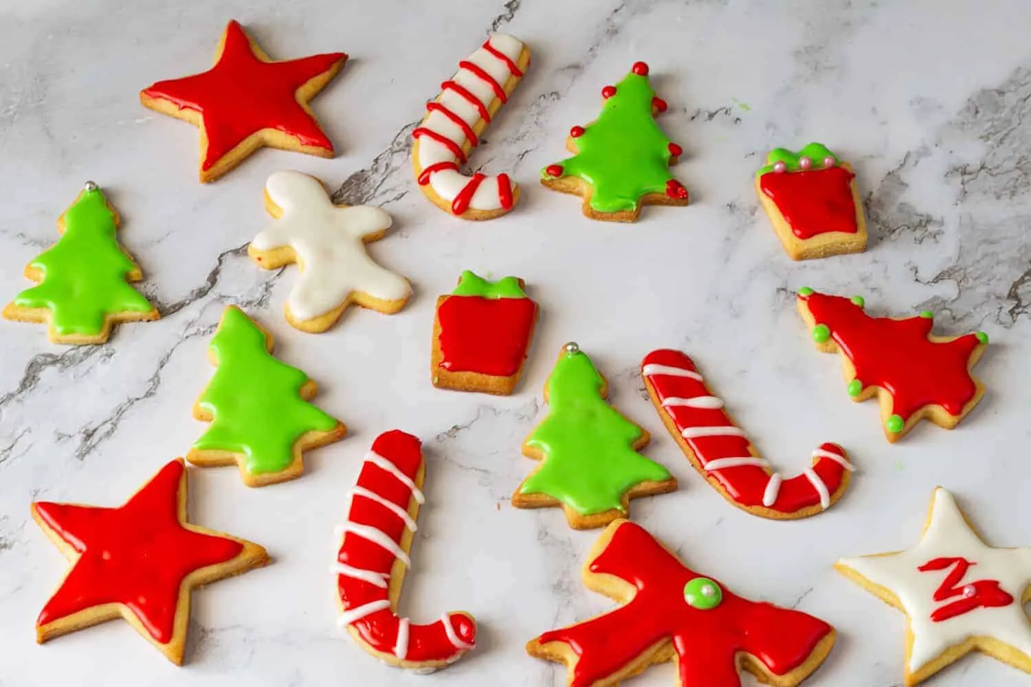 Homemade Christmas cookies10