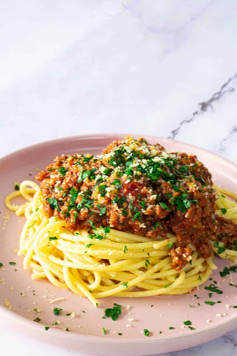 Easy Spaghetti Bolognese Recipe Food Voyageur