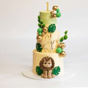 Lion theme cake